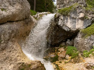 Trail Running in den Dolomiten Ciastlins Wasserfälle