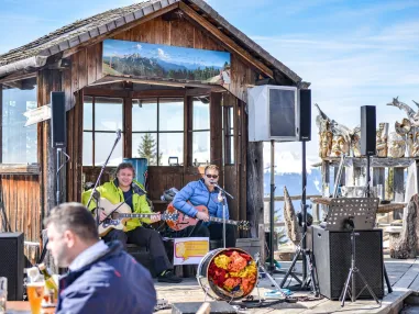 2018 Skirama Ski Music VER WI 11 1